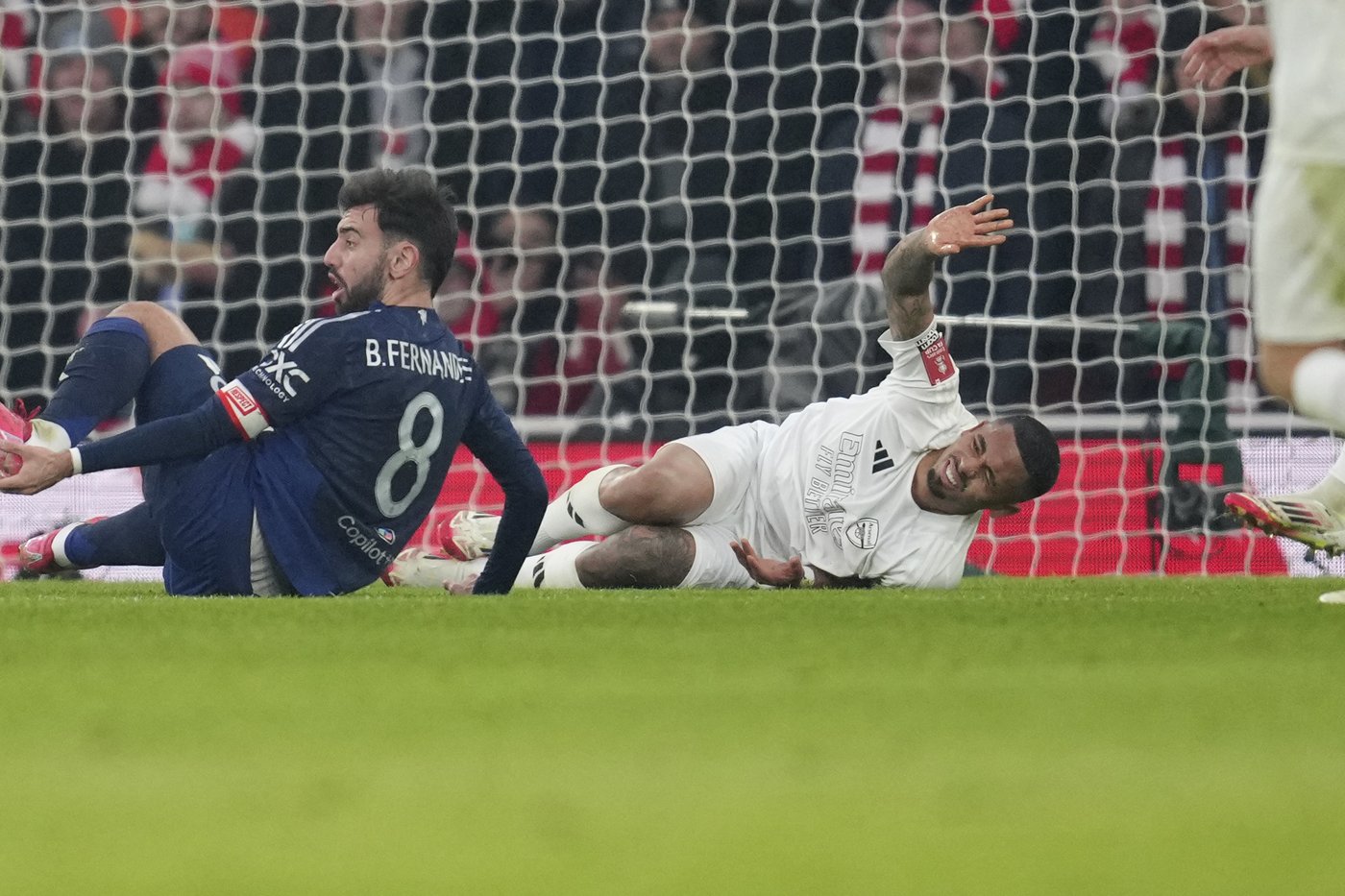 Gabriel Jesus' knee injury is a 'big worry' to Arsenal manager Arteta | iNFOnews.ca Gabriel Jesus' knee injury is a 'big worry' to Arsenal manager Arteta | iNFOnews.ca