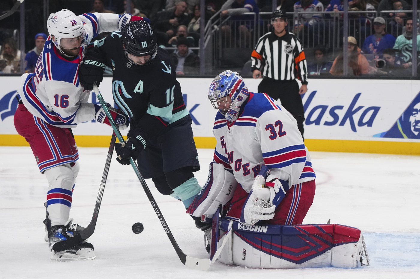 Jonathan Quick earns the shutout in Rangers’ 2-0 win against Kraken | iNFOnews.ca