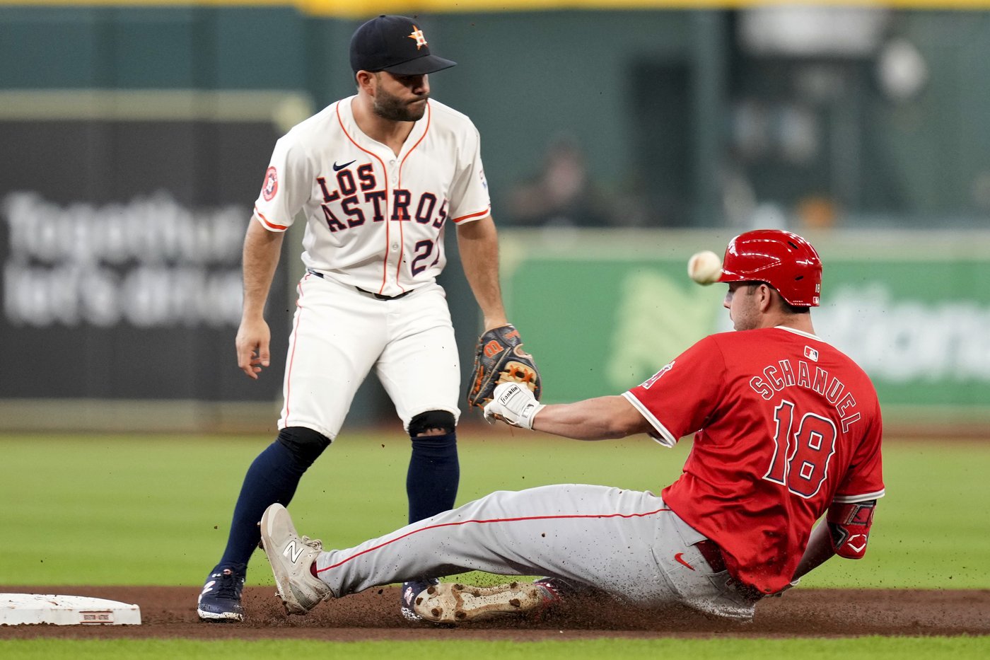 Alvarez and Tucker power Astros to 10-4 win over Angels | iNFOnews.ca Alvarez and Tucker power Astros to 10-4 win over Angels | iNFOnews.ca