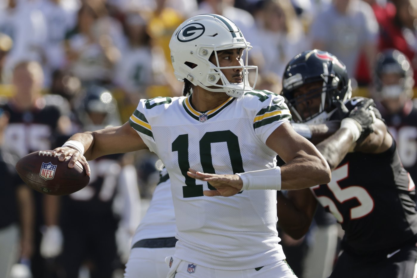 Packers keep winning even as turnovers hamper their offense | iNFOnews.ca