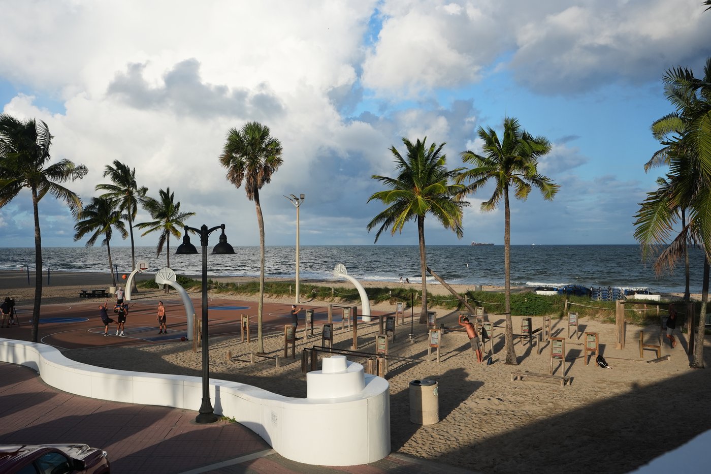 Community fights pickleball replacing basketball courts at South Florida beachside park | iNFOnews.ca Community fights pickleball replacing basketball courts at South Florida beachside park | iNFOnews.ca
