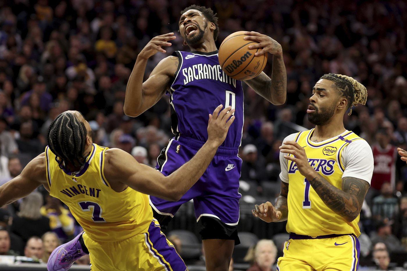 Another record for LeBron James in the Lakers' 113-100 victory over the Kings | iNFOnews.ca Another record for LeBron James in the Lakers' 113-100 victory over the Kings | iNFOnews.ca