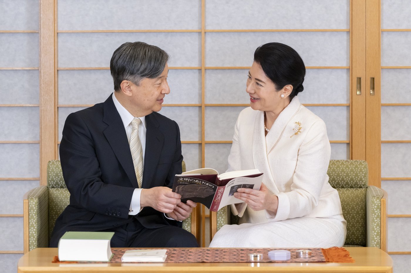 Japan's Empress Masako says the Nobel for atomic bombing survivors shows the need to push for peace | iNFOnews.ca