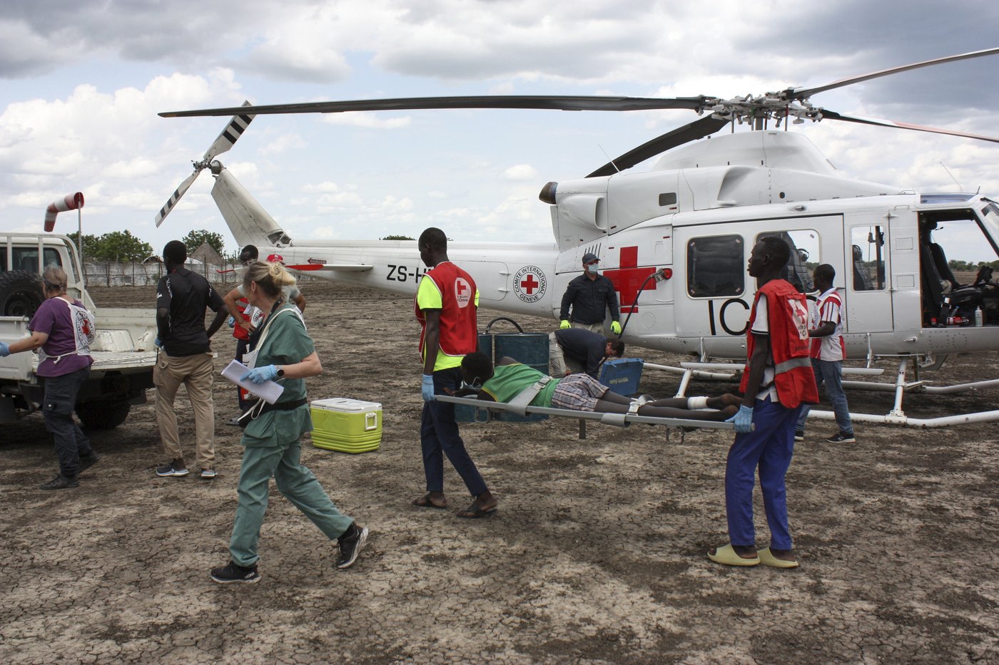 Red Cross closes Niger offices and foreign staff leave after junta's expulsion order | iNFOnews.ca