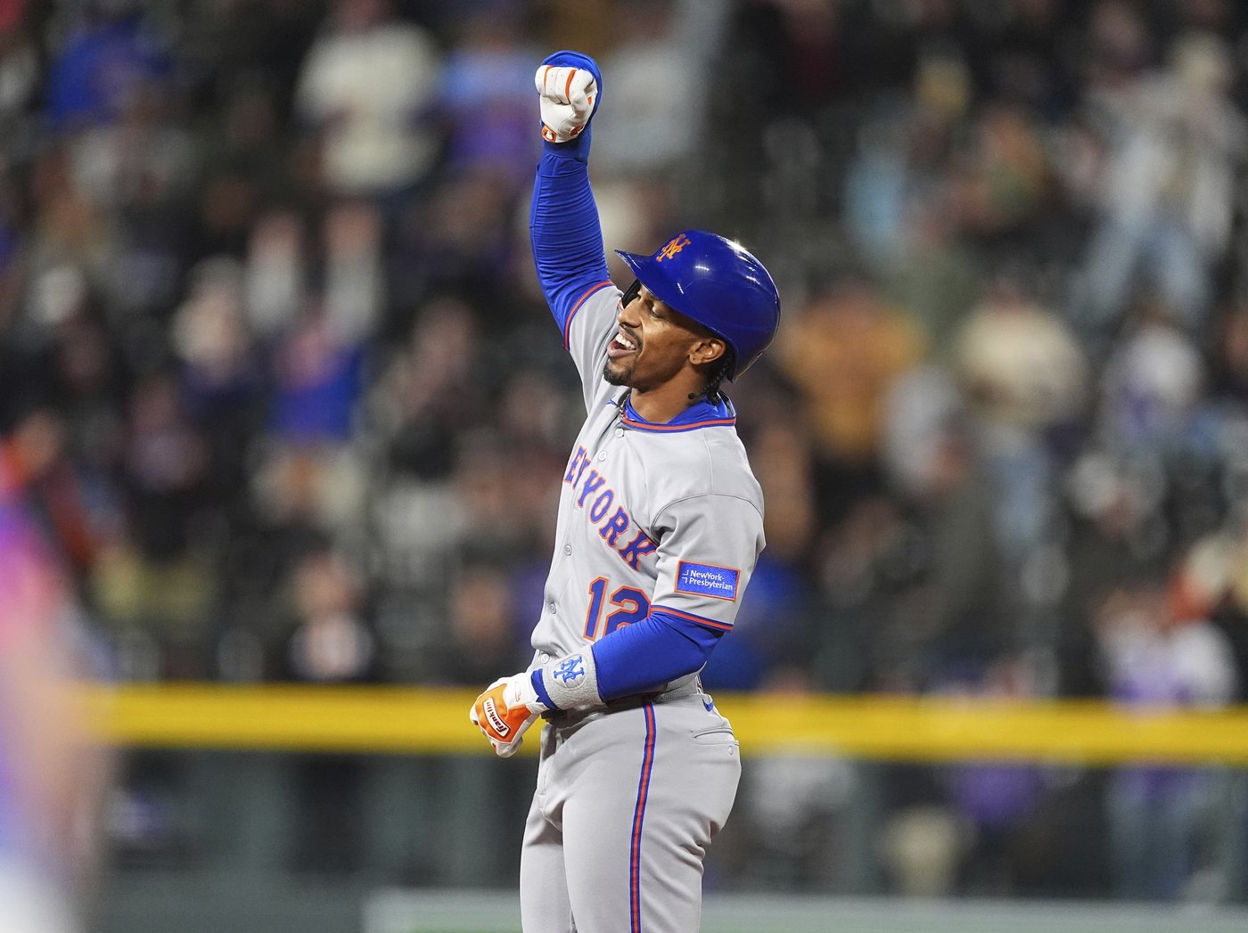 Lindor comes through as pinch hitter in 9th on broken toe, hits 2-run double as Mets beat Rockies | iNFOnews.ca Lindor comes through as pinch hitter in 9th on broken toe, hits 2-run double as Mets beat Rockies | iNFOnews.ca