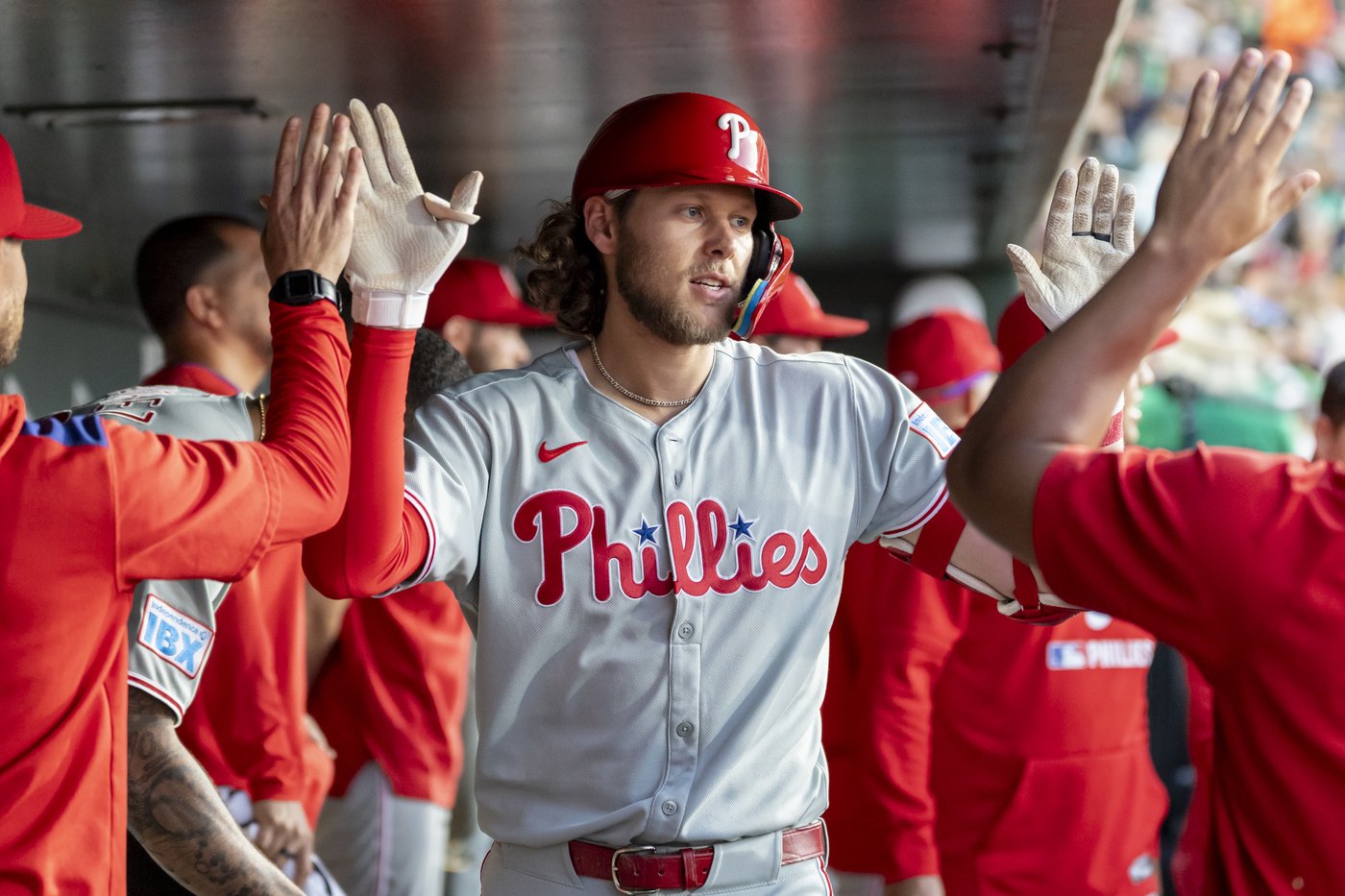 Schwarber hits 18th homer, go-ahead double as Phils win 9th in row and extend A's slide to 11 games | iNFOnews.ca