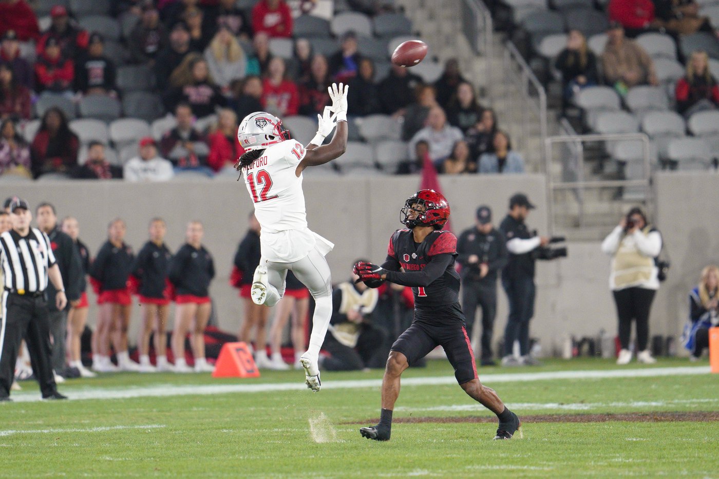 Eli Sanders, Devon Dampier lead New Mexico to 21-16 victory over San Diego State | iNFOnews.ca Eli Sanders, Devon Dampier lead New Mexico to 21-16 victory over San Diego State | iNFOnews.ca