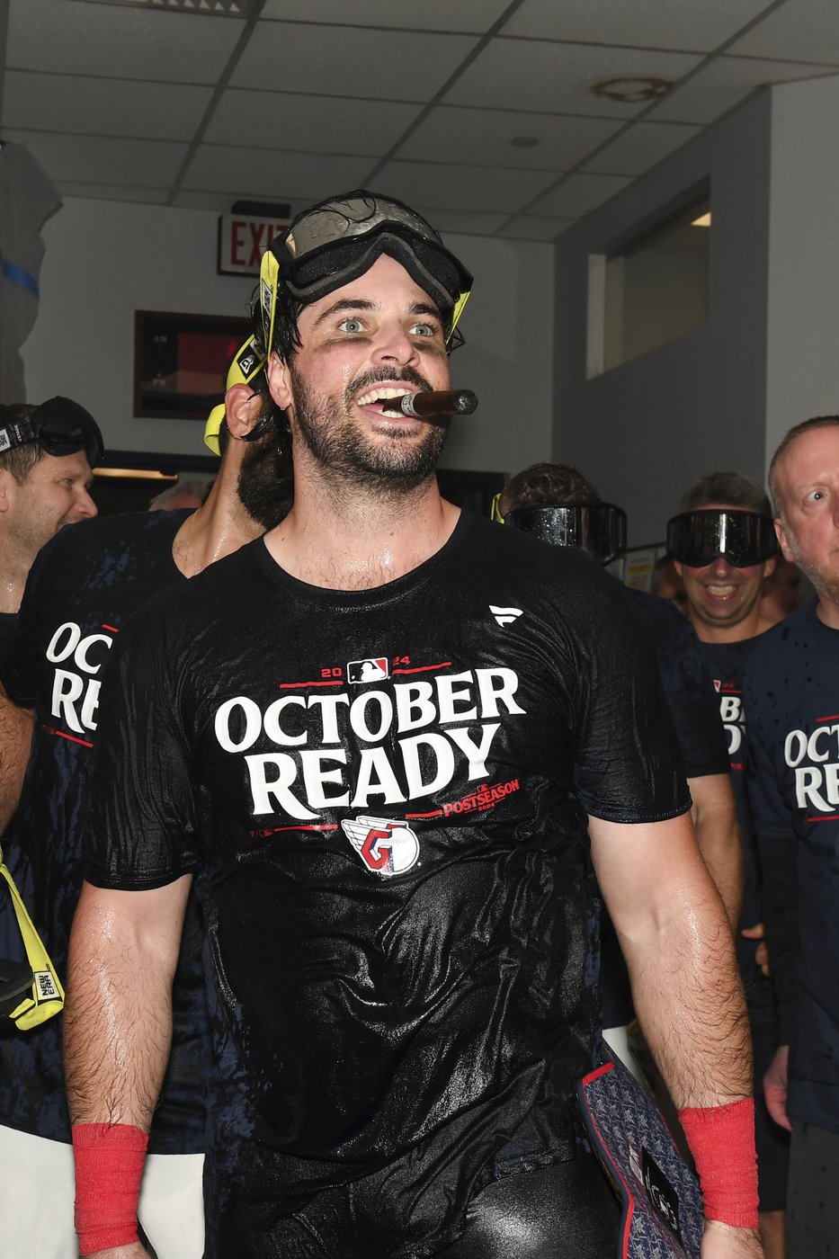 Guardians clinch AL playoff berth with walk-off, 3-2 win in 10 innings over Twins | iNFOnews.ca Guardians clinch AL playoff berth with walk-off, 3-2 win in 10 innings over Twins | iNFOnews.ca