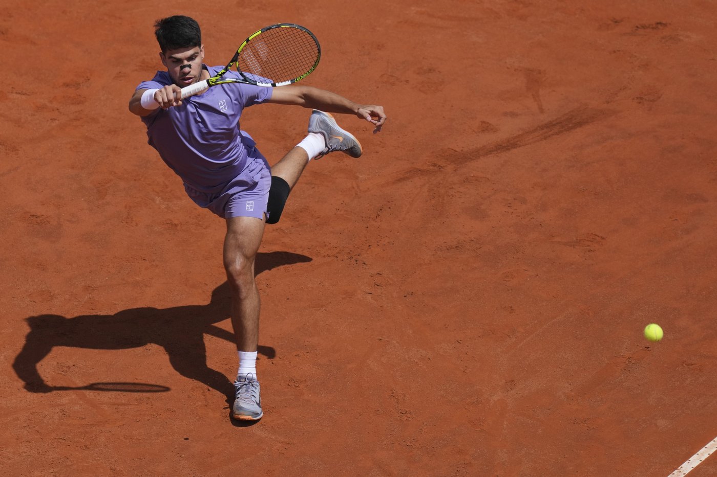 Alcaraz beats Lajovic in return from injury at Italian Open; Sabalenka and Gauff advance | iNFOnews.ca