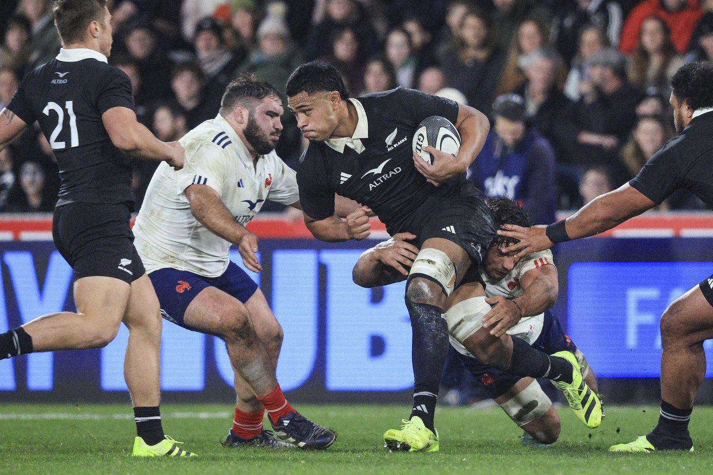 All Blacks under pressure to improve in the 2nd test against France on Saturday | iNFOnews.ca All Blacks under pressure to improve in the 2nd test against France on Saturday | iNFOnews.ca