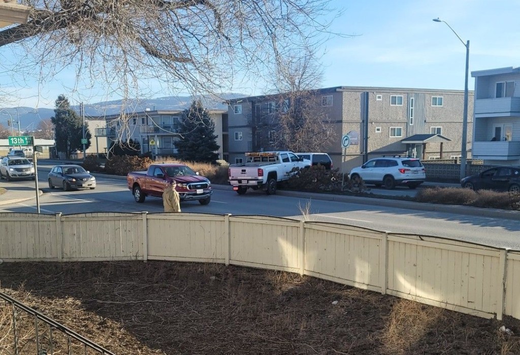 iN PHOTOS: Drivers gone wild in Okanagan, Kamloops | iNwheels iN PHOTOS: Drivers gone wild in Okanagan, Kamloops | iNwheels