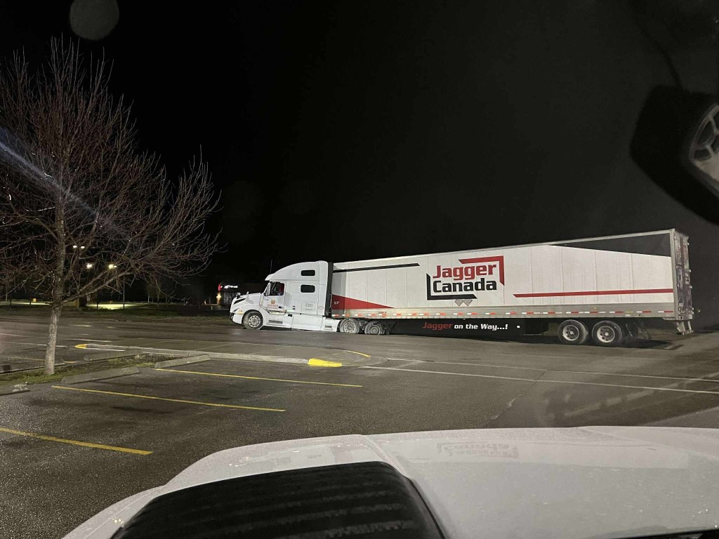 iN PHOTOS: Drivers gone wild in Okanagan, Kamloops | iNwheels iN PHOTOS: Drivers gone wild in Okanagan, Kamloops | iNwheels