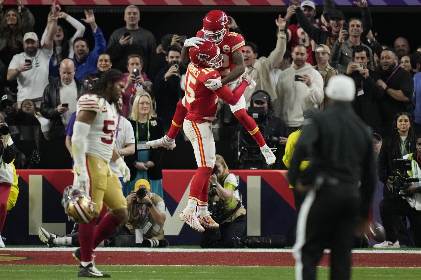 Purdy and Mahomes have undergone a stylistic switch headed into Chiefs-49ers Super Bowl rematch | iNFOnews.ca Purdy and Mahomes have undergone a stylistic switch headed into Chiefs-49ers Super Bowl rematch | iNFOnews.ca