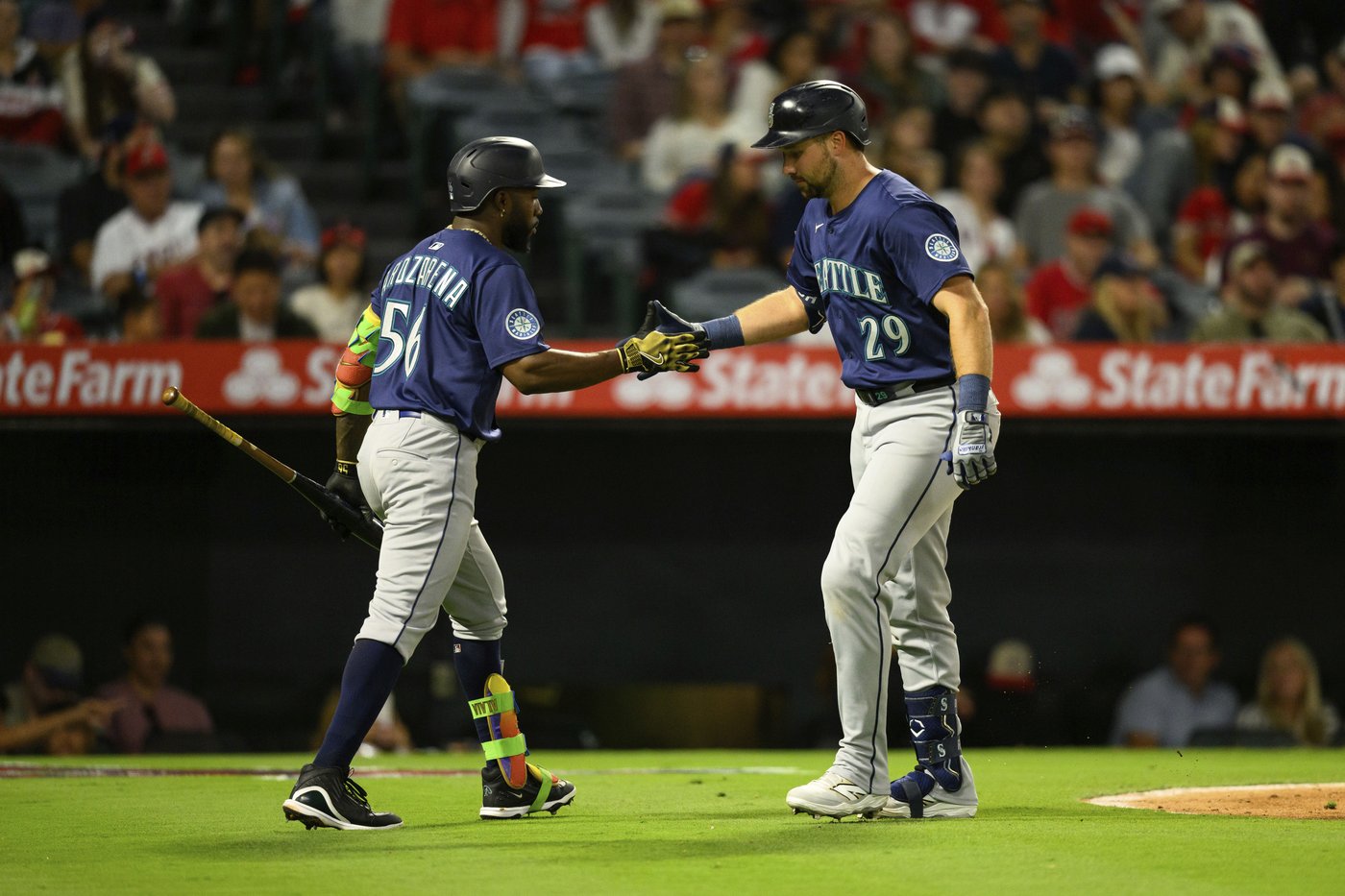 Seattle's Cal Raleigh calls his 40th homer 'a cool milestone' during the catcher's historic season | iNFOnews.ca
