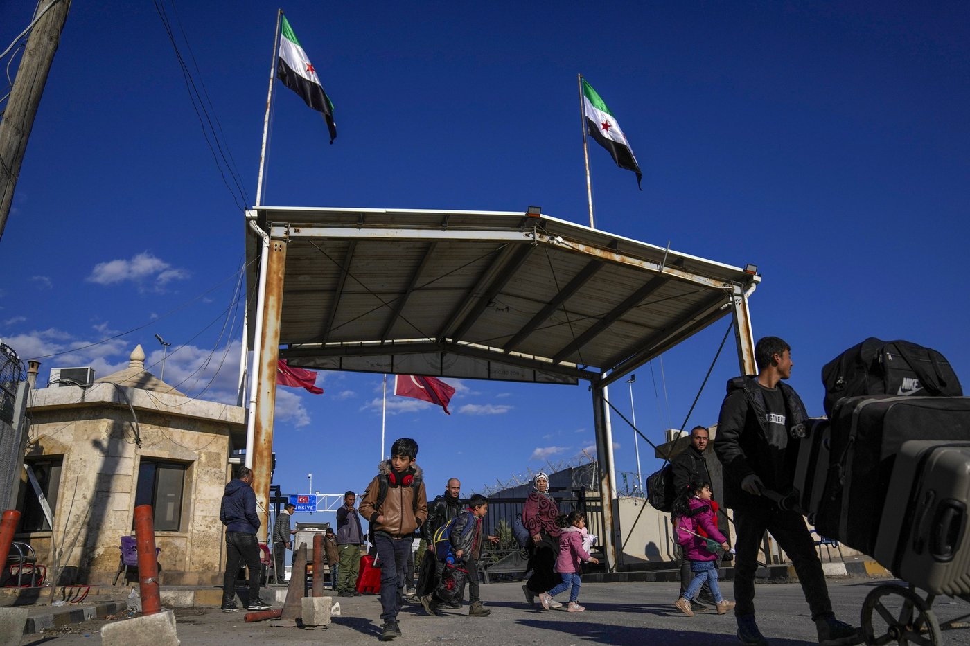 After a decade in Turkey, a Syrian refugee rushes to return home, but reality hits | iNFOnews.ca After a decade in Turkey, a Syrian refugee rushes to return home, but reality hits | iNFOnews.ca