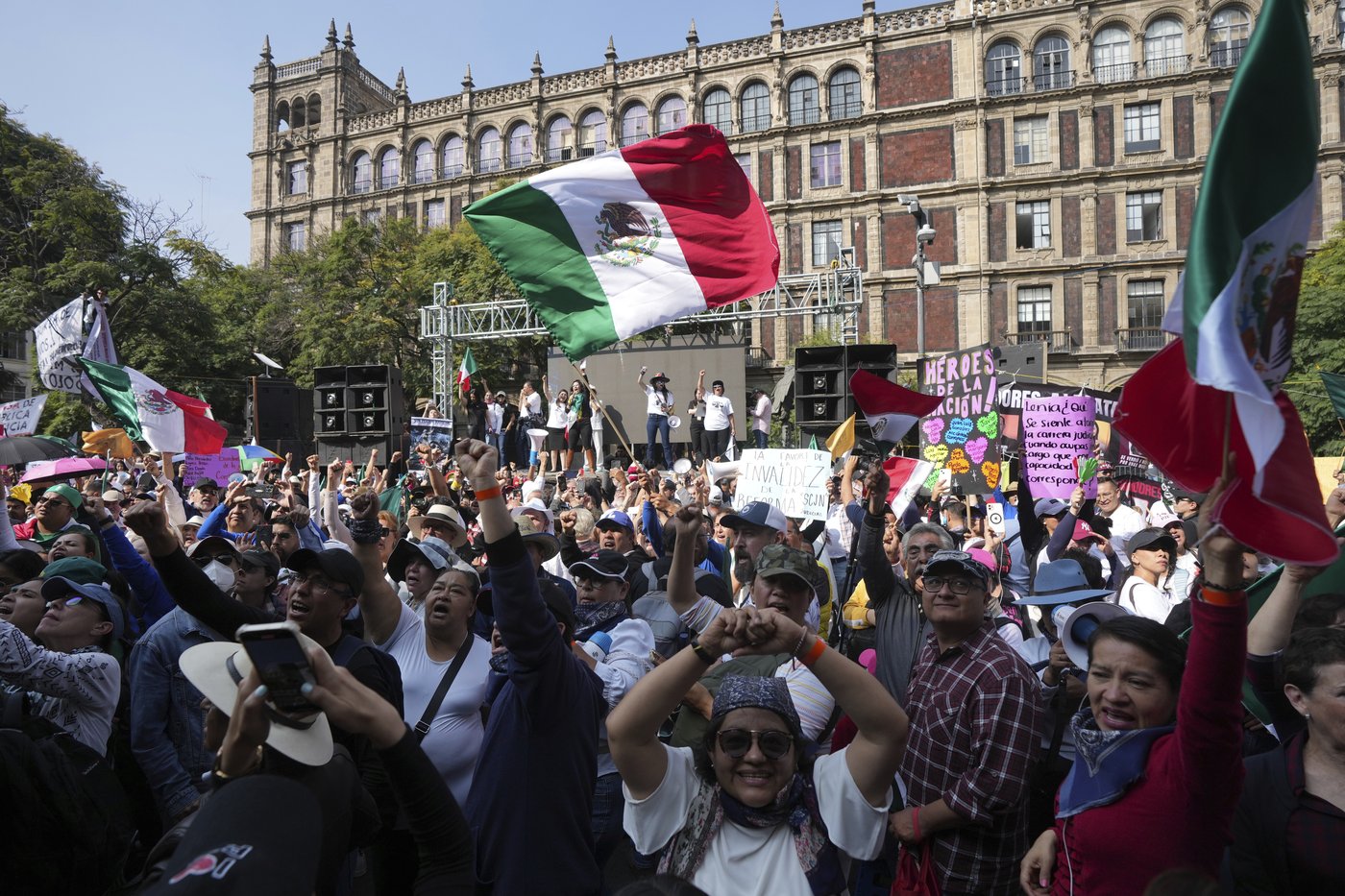 Mexico Supreme Court rejects last-ditch effort to limit judicial overhaul | iNFOnews.ca