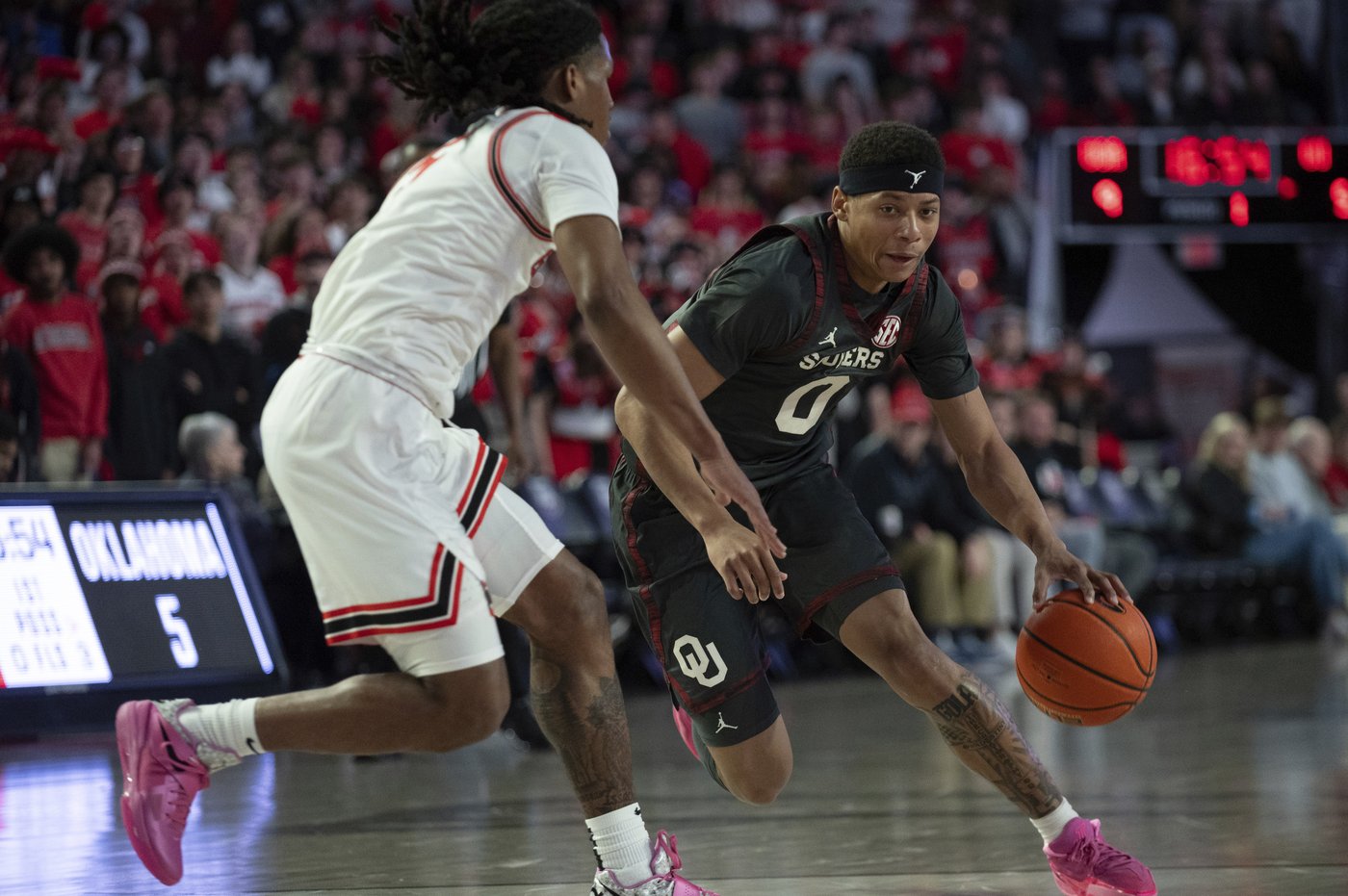 Georgia takes 2nd straight win over Top 25 team by beating slumping No. 17 Oklahoma 72-62 | iNFOnews.ca Georgia takes 2nd straight win over Top 25 team by beating slumping No. 17 Oklahoma 72-62 | iNFOnews.ca