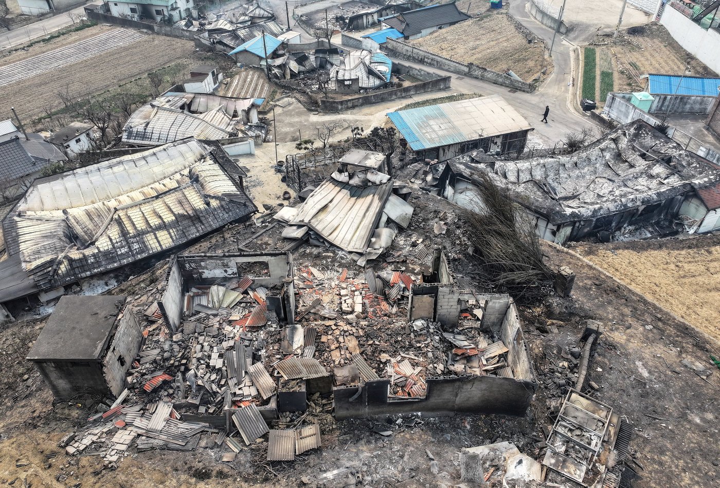 At least 24 dead as wildfires ravage southern South Korea and force 27,000 to evacuate | iNFOnews.ca At least 24 dead as wildfires ravage southern South Korea and force 27,000 to evacuate | iNFOnews.ca