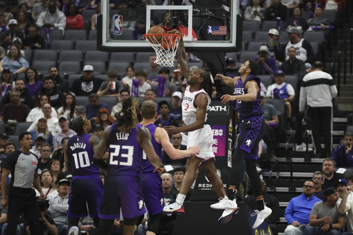 Clippers hold off Kings 101-100 to remain tied with Nuggets for No. 4 in tight Western Conference | iNFOnews.ca