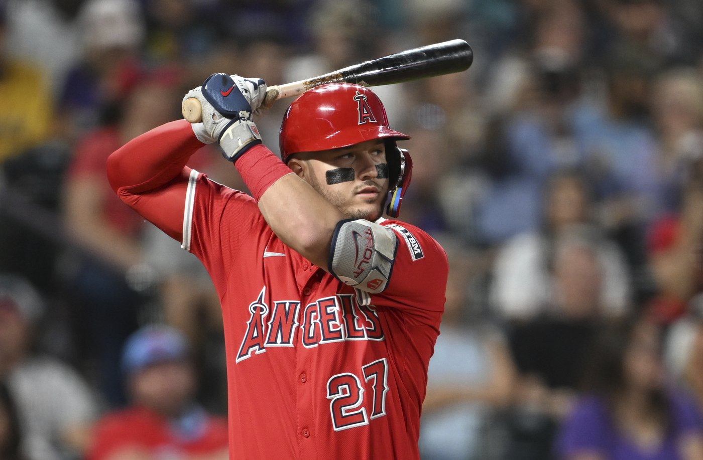 Mike Trout hits 400th home run to help Angels beat Rockies 3-0 | iNFOnews.ca