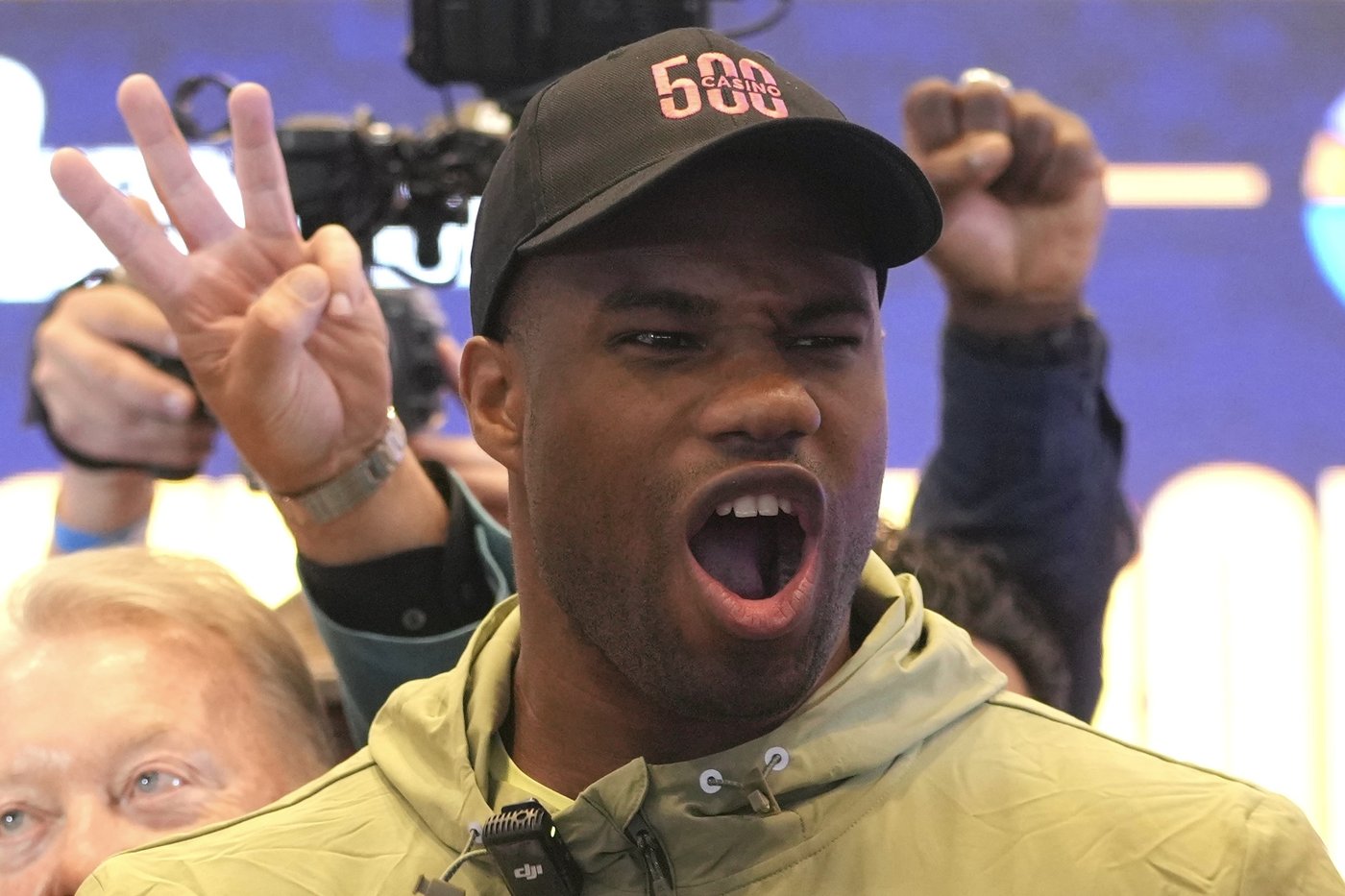 'Young lion' Daniel Dubois faces unbeaten Oleksandr Usyk in heavyweight title showdown at Wembley | iNFOnews.ca 'Young lion' Daniel Dubois faces unbeaten Oleksandr Usyk in heavyweight title showdown at Wembley | iNFOnews.ca