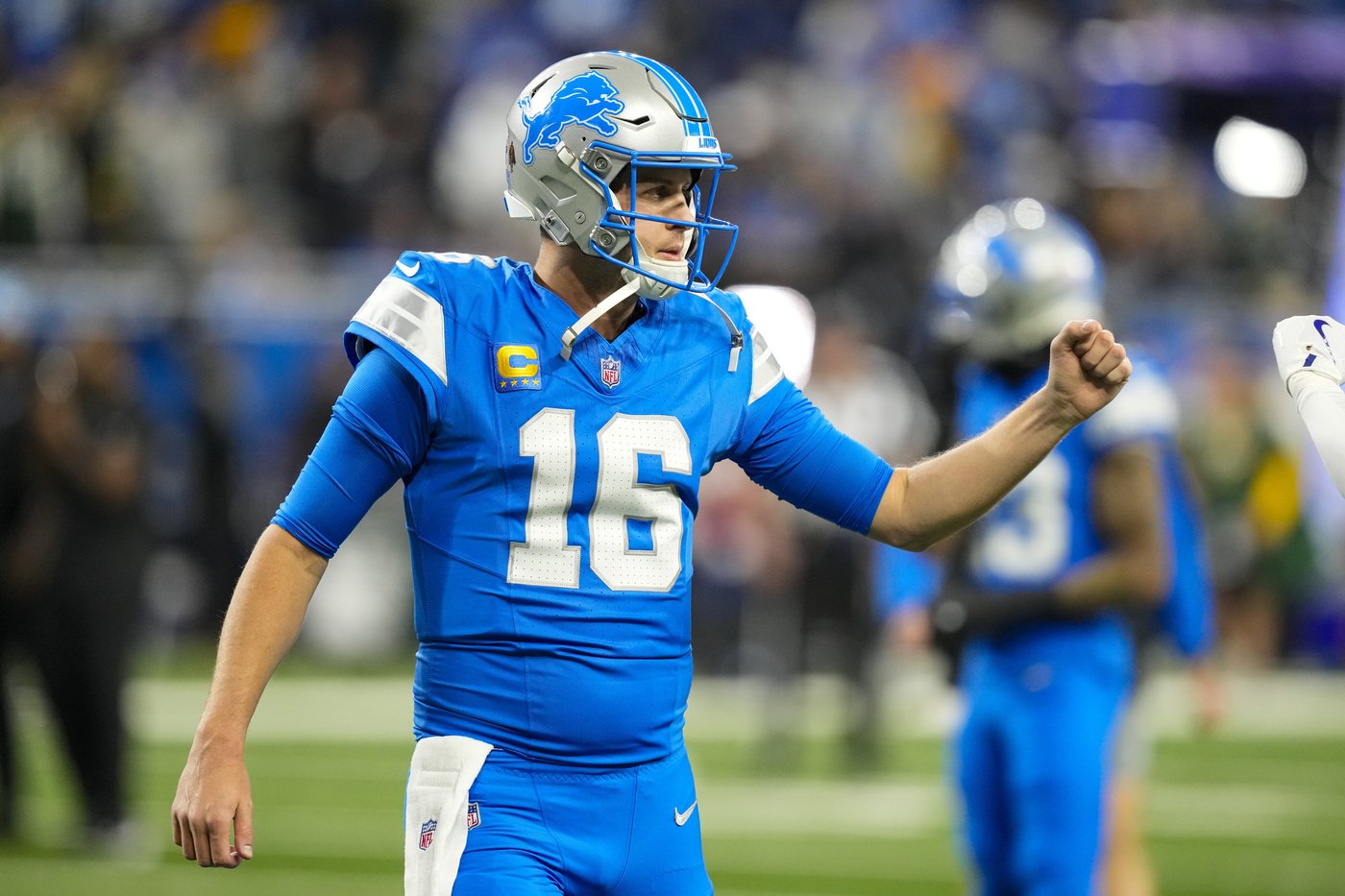 Dan Campbell's 4th-down gambles help Lions beat Packers 34-31 and clinch playoffs | iNFOnews.ca