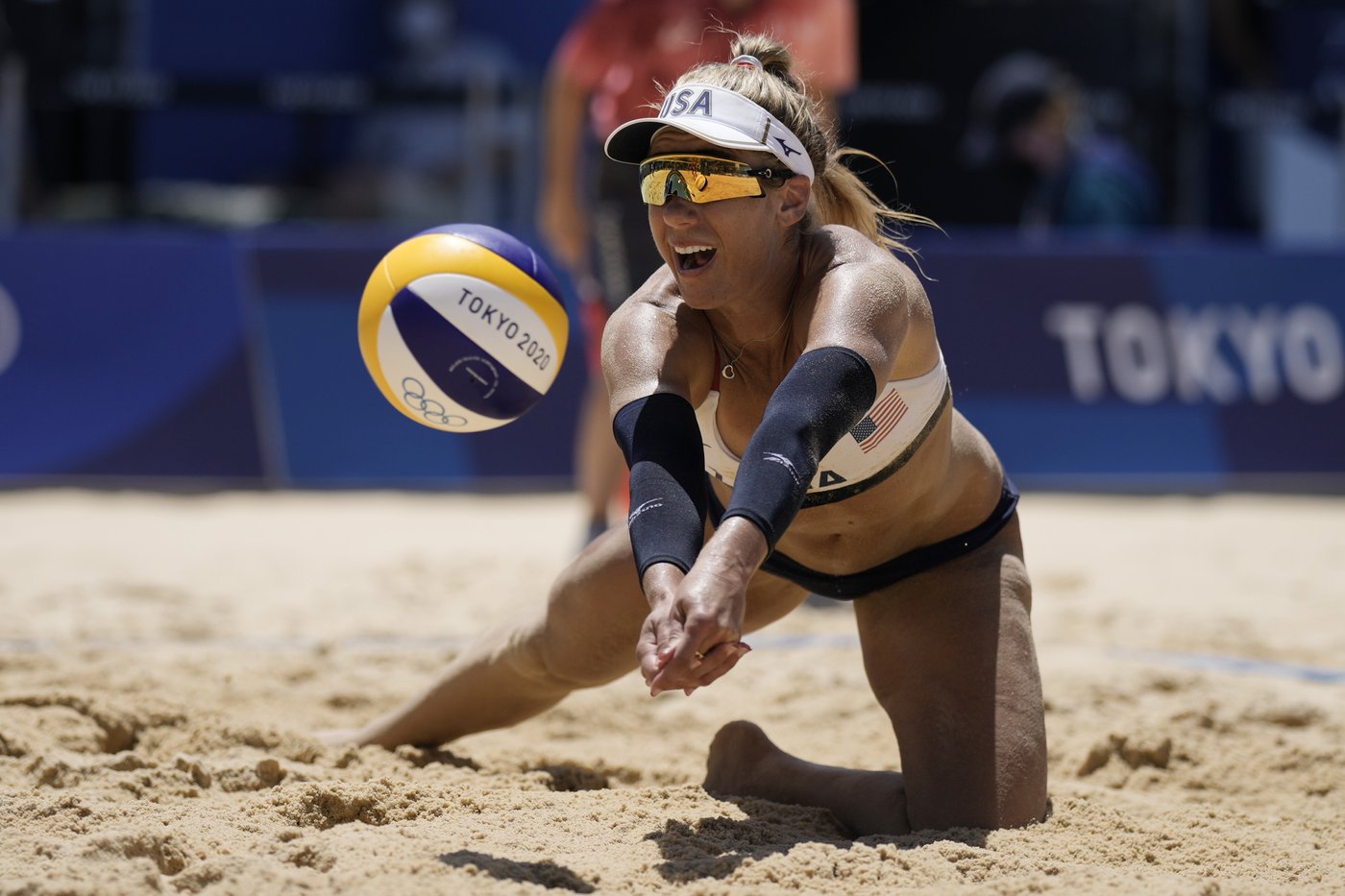 USA Volleyball tabs 3-time Olympic medalist April Ross to head beach coach with LA Games looming | iNFOnews.ca
