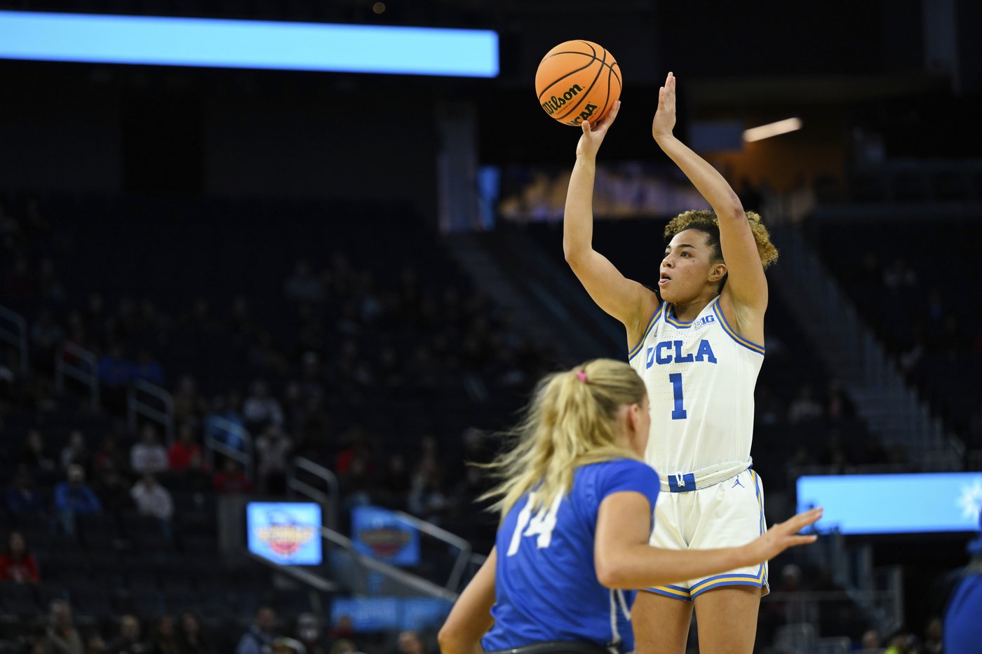 Kiki Rice scores 20 points as No. 1 UCLA beats Creighton 70-41 to stay unbeaten | iNFOnews.ca Kiki Rice scores 20 points as No. 1 UCLA beats Creighton 70-41 to stay unbeaten | iNFOnews.ca
