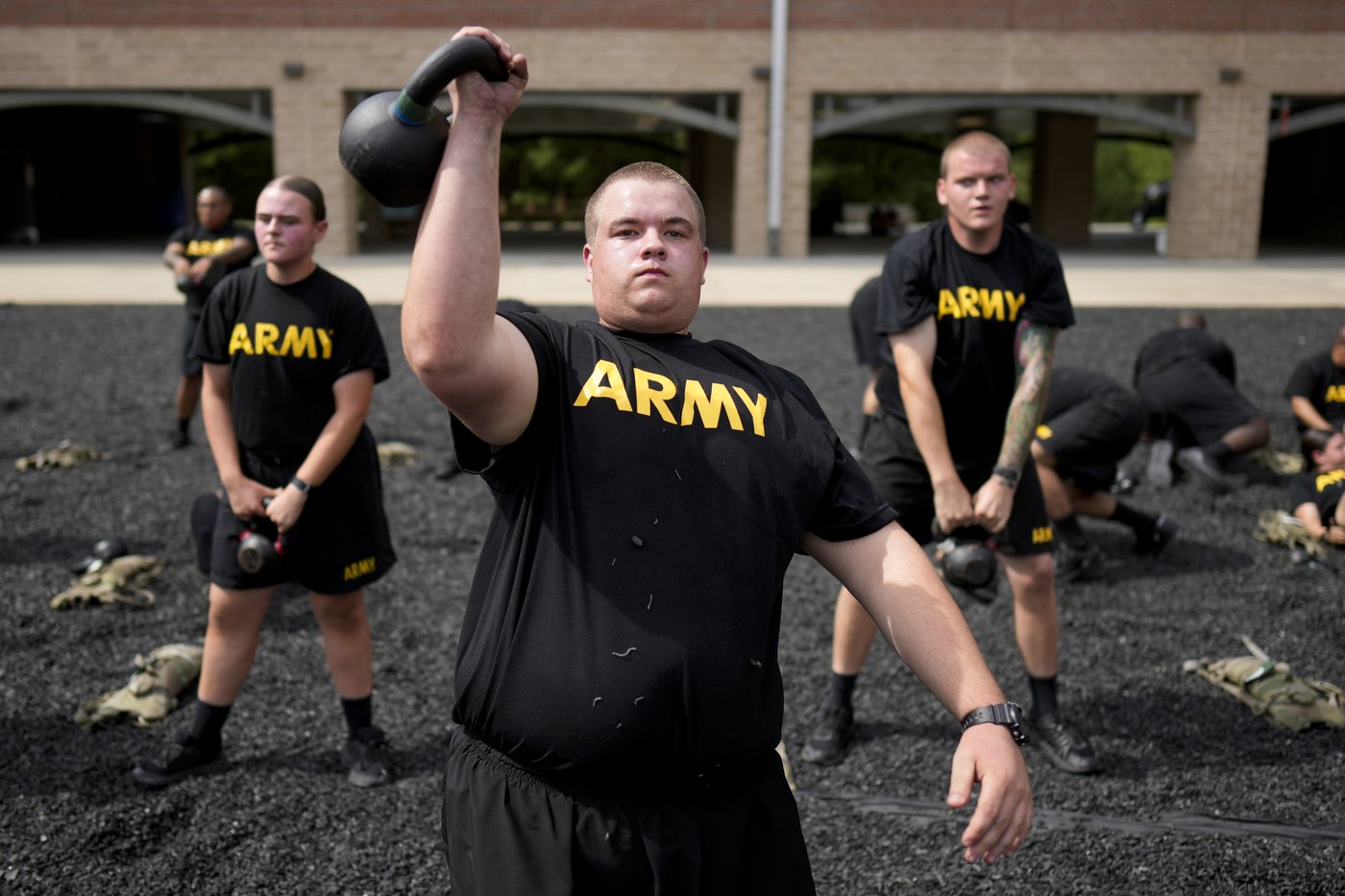 The Army's answer to a lack of recruits is a prep course to boost low scores. It's working | iNFOnews.ca