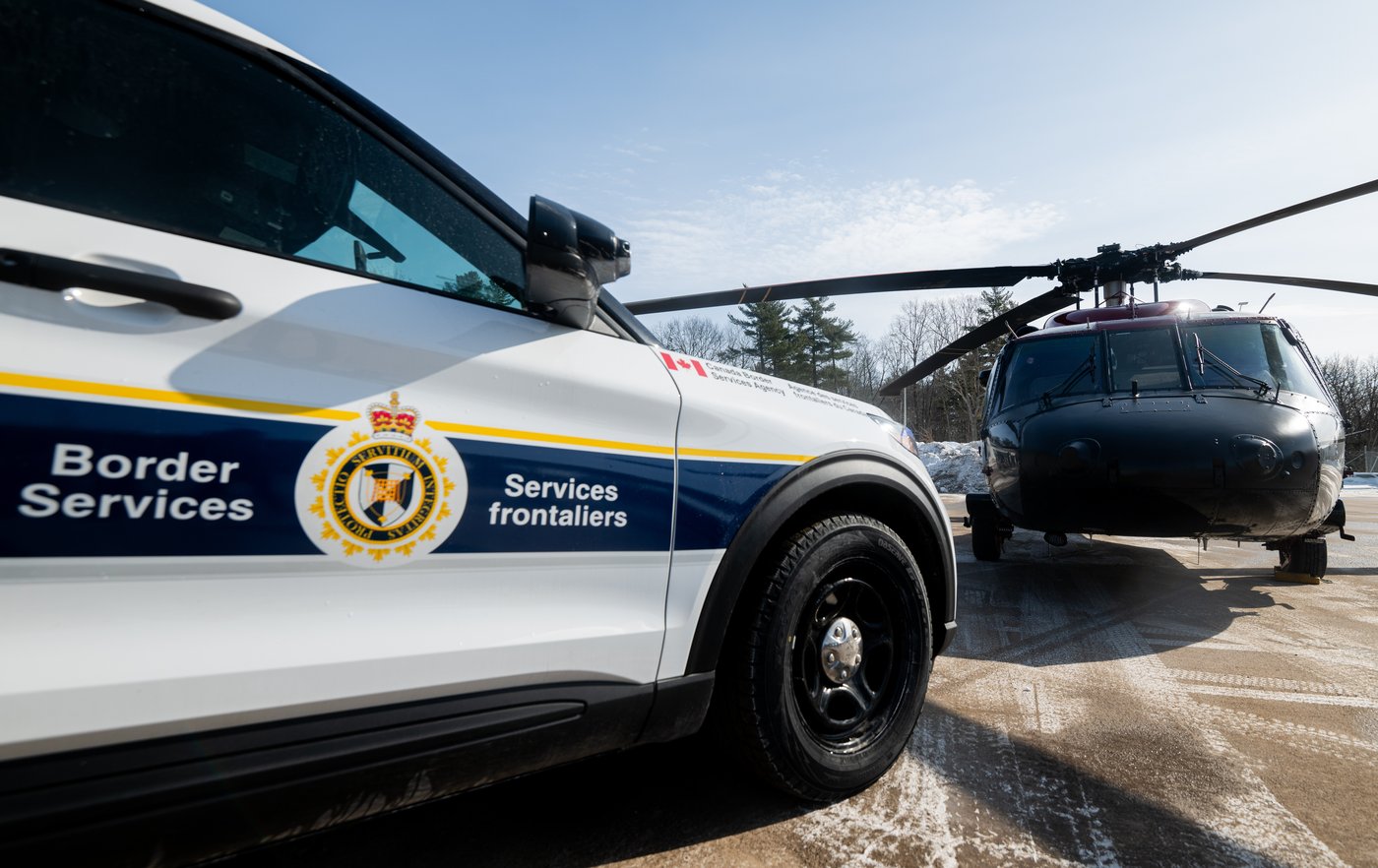 Police in B.C. respond to three separate illegal border crossings in two days | iNFOnews.ca Police in B.C. respond to three separate illegal border crossings in two days | iNFOnews.ca