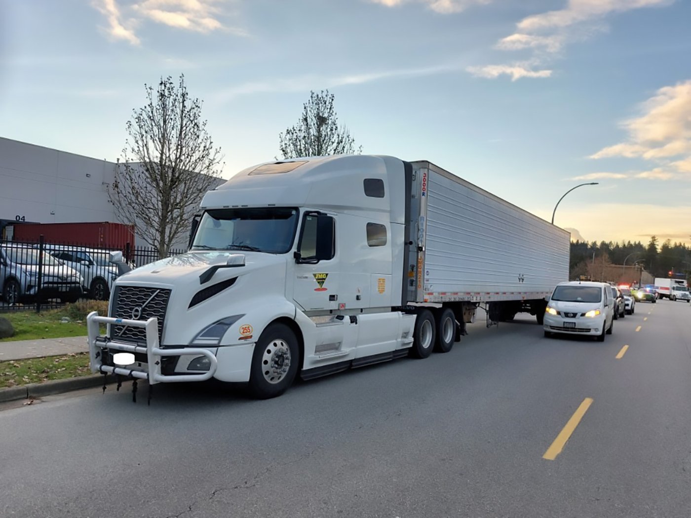 B.C. semi driver hits four cars, now faces drunk driving charges: police | iNFOnews.ca B.C. semi driver hits four cars, now faces drunk driving charges: police | iNFOnews.ca