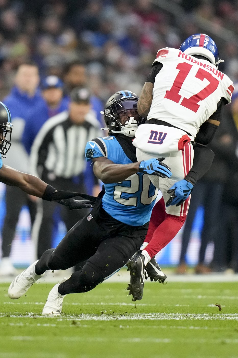 General manager Joe Schoen thinks the Giants are heading in the right direction despite a 2-8 record | iNFOnews.ca General manager Joe Schoen thinks the Giants are heading in the right direction despite a 2-8 record | iNFOnews.ca