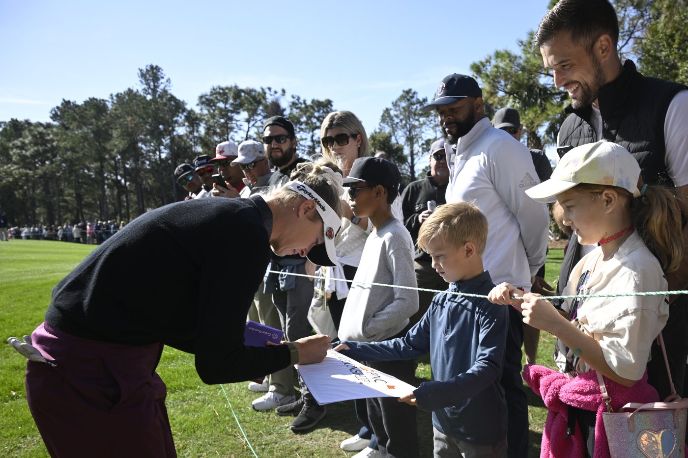Tiger Woods and son Charlie share the lead at PNC Championship in Orlando | iNFOnews.ca Tiger Woods and son Charlie share the lead at PNC Championship in Orlando | iNFOnews.ca