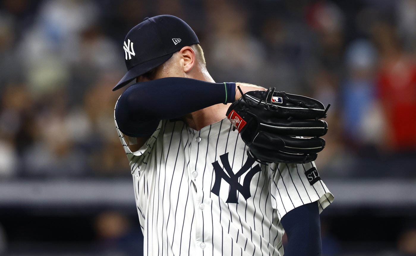 Yanks' Ian Hamilton, frustrated with himself, stares down A's rookie Jacob Wilson | iNFOnews.ca Yanks' Ian Hamilton, frustrated with himself, stares down A's rookie Jacob Wilson | iNFOnews.ca