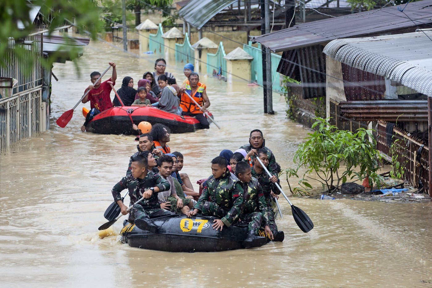 Landslide triggered by rain in Indonesia's Sumatra island kills at least 7 people | iNFOnews.ca Landslide triggered by rain in Indonesia's Sumatra island kills at least 7 people | iNFOnews.ca