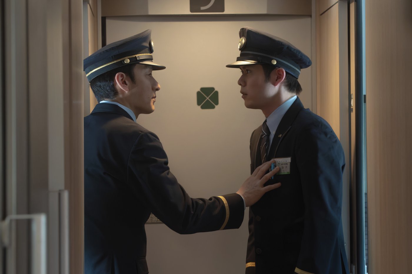 A new Netflix film features a hurtling Japanese bullet train with a ticking bomb | iNFOnews.ca A new Netflix film features a hurtling Japanese bullet train with a ticking bomb | iNFOnews.ca
