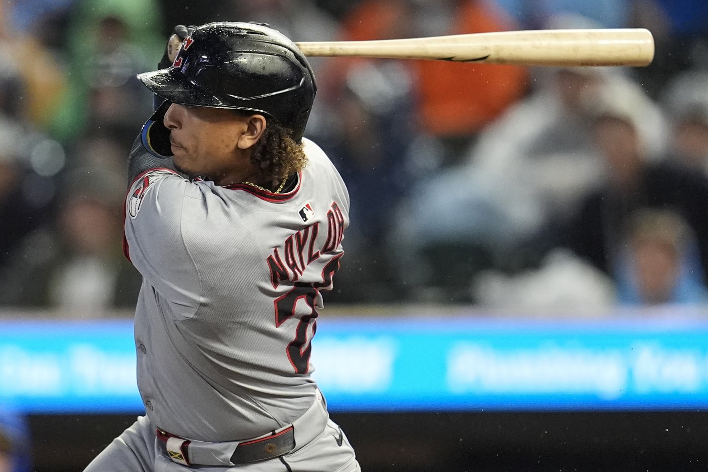 Naylor drives in 4 as Guardians beat Twins 6-2 for eighth straight victory | iNFOnews.ca