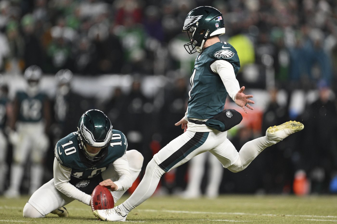 Punters Braden Mann and Matt Araiza play an even more important role as holders | iNFOnews.ca