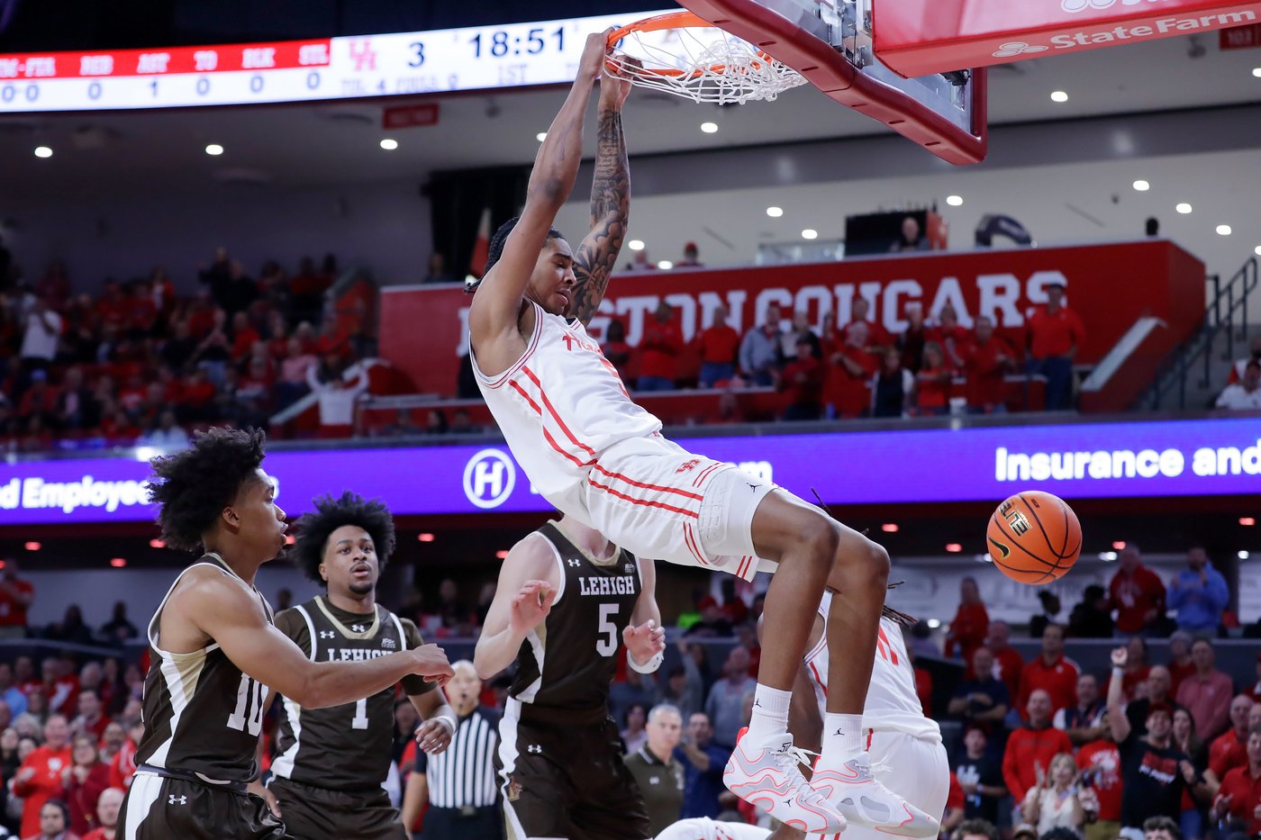 Sampson earns 800th win as No. 2 Houston beats Lehigh 75-57 | iNFOnews.ca Sampson earns 800th win as No. 2 Houston beats Lehigh 75-57 | iNFOnews.ca