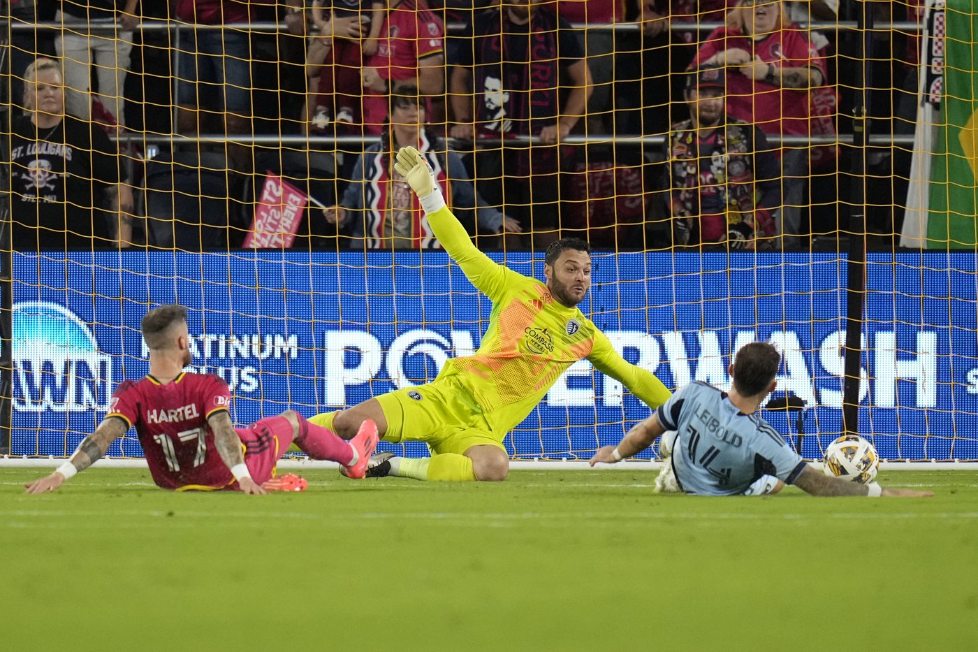 Cedric Teuchert's goal, 2 assists help St. Louis City beat Sporting KC 3-1 | iNFOnews.ca Cedric Teuchert's goal, 2 assists help St. Louis City beat Sporting KC 3-1 | iNFOnews.ca