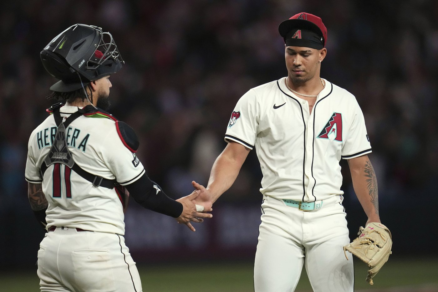 Diamondbacks place reliever Justin Martinez on 15-day IL with right shoulder inflammation | iNFOnews.ca