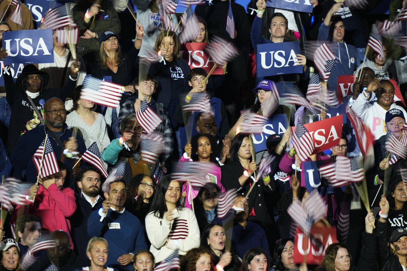 A to-do list, size matters and a 'petty tyrant': Key moments from Kamala Harris' speech | iNFOnews.ca