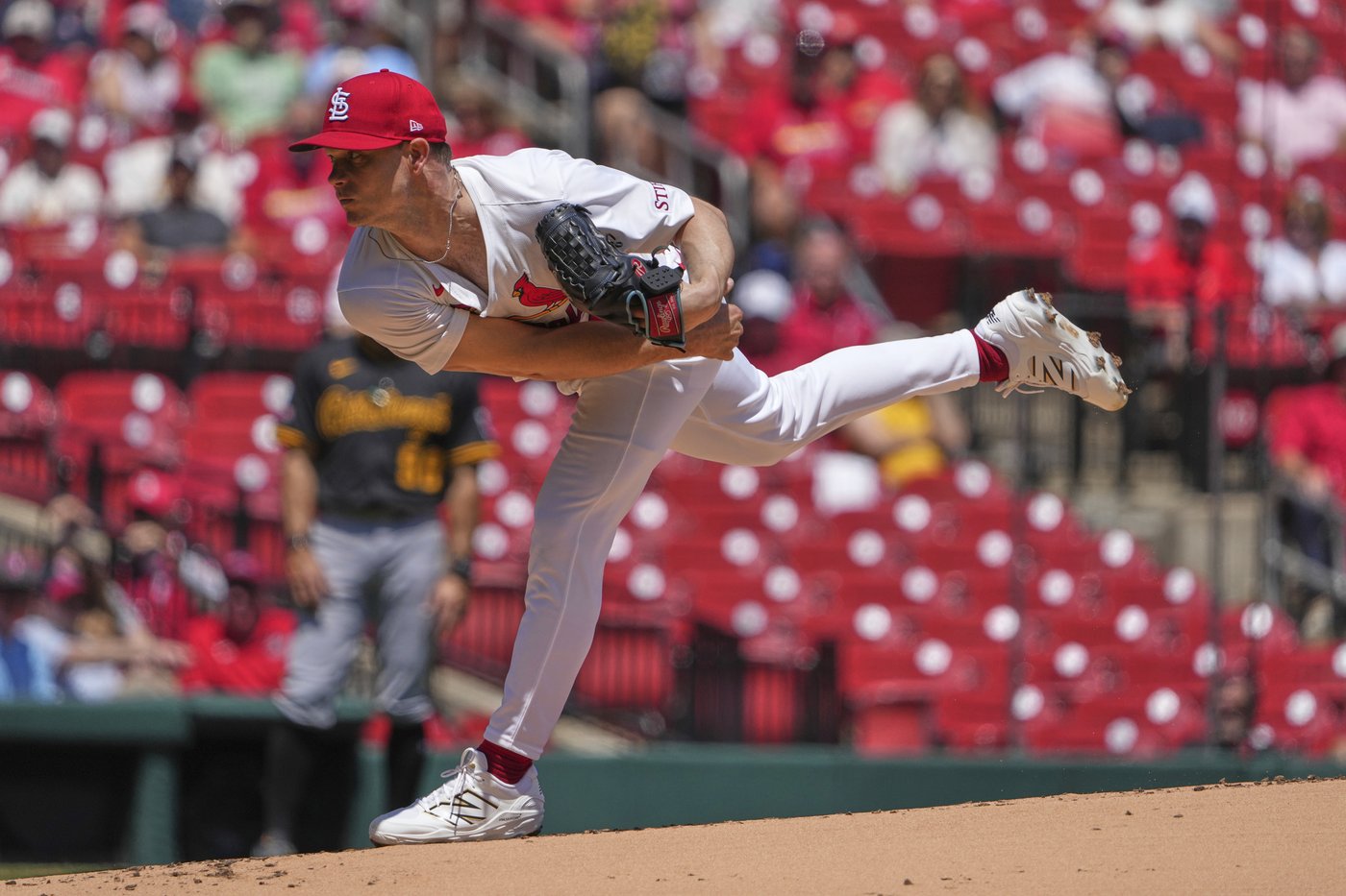 Sonny Gray stars as the Cardinals beat the sliding Pirates 5-0 | iNFOnews.ca