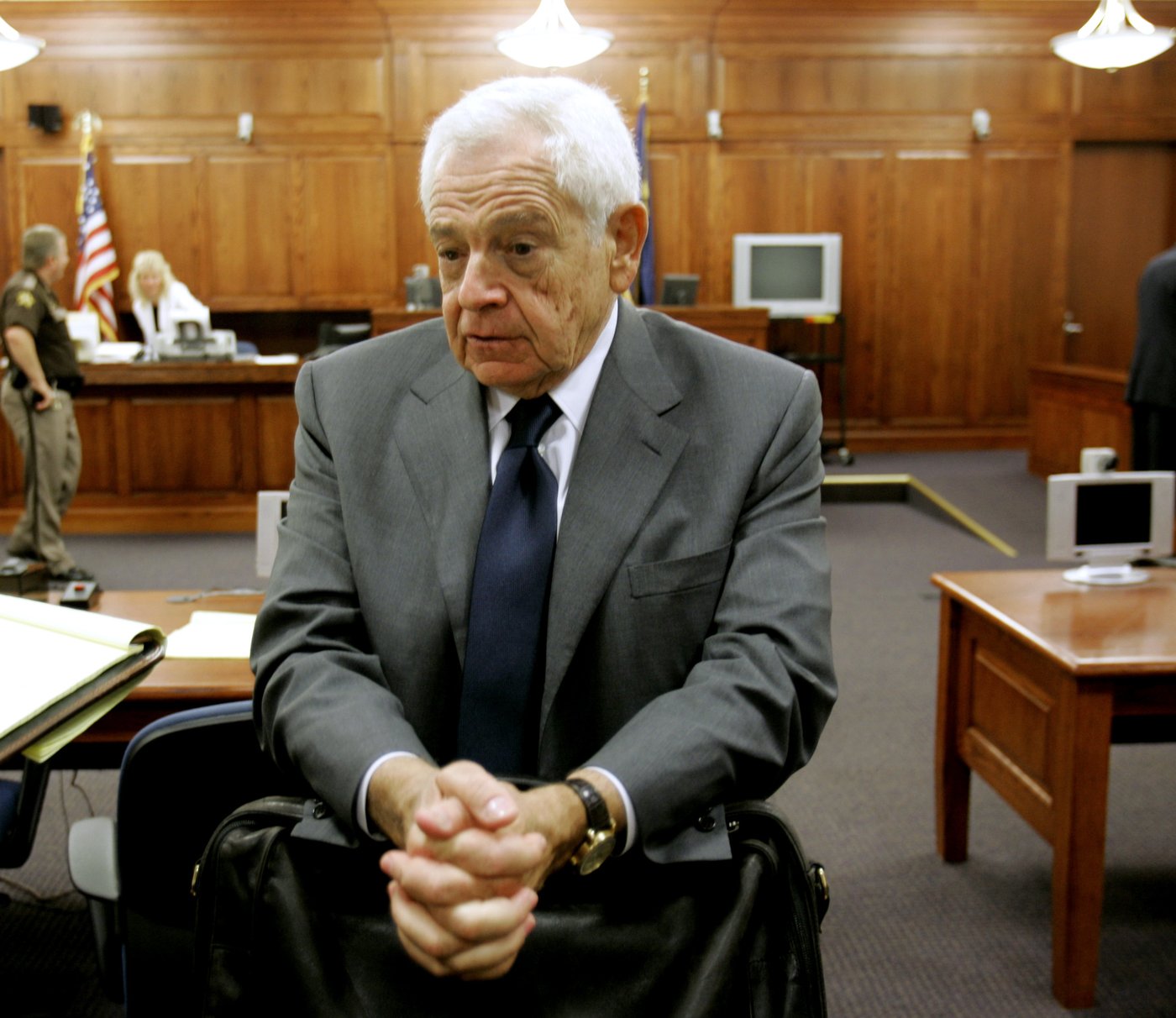 Class-action lawyer Stan Chesley dies in Ohio | iNFOnews.ca Class-action lawyer Stan Chesley dies in Ohio | iNFOnews.ca