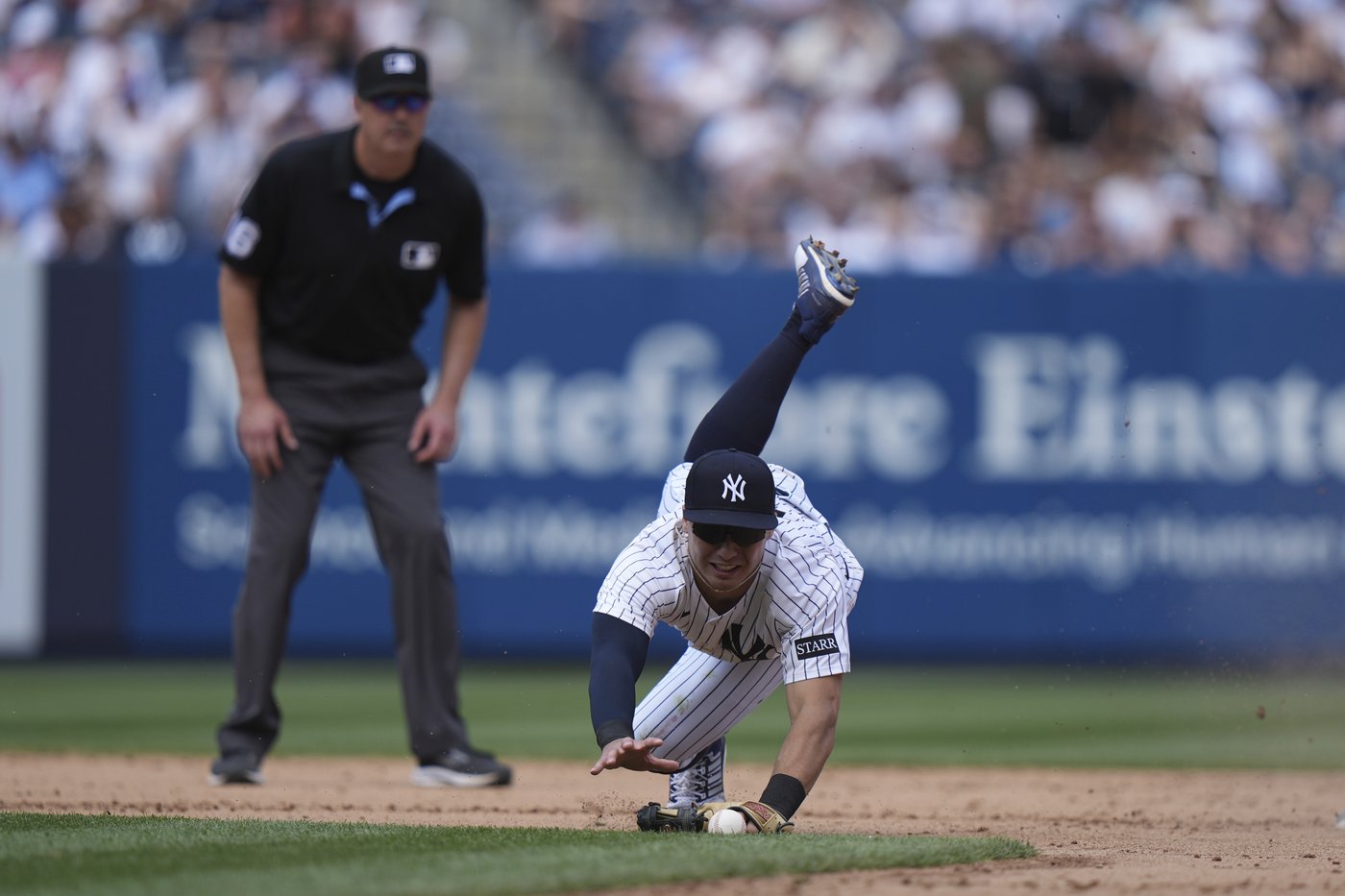 Shortstop Anthony Volpe hopes to return to Yankees' lineup Monday, 2 days after hurting his shoulder | iNFOnews.ca Shortstop Anthony Volpe hopes to return to Yankees' lineup Monday, 2 days after hurting his shoulder | iNFOnews.ca