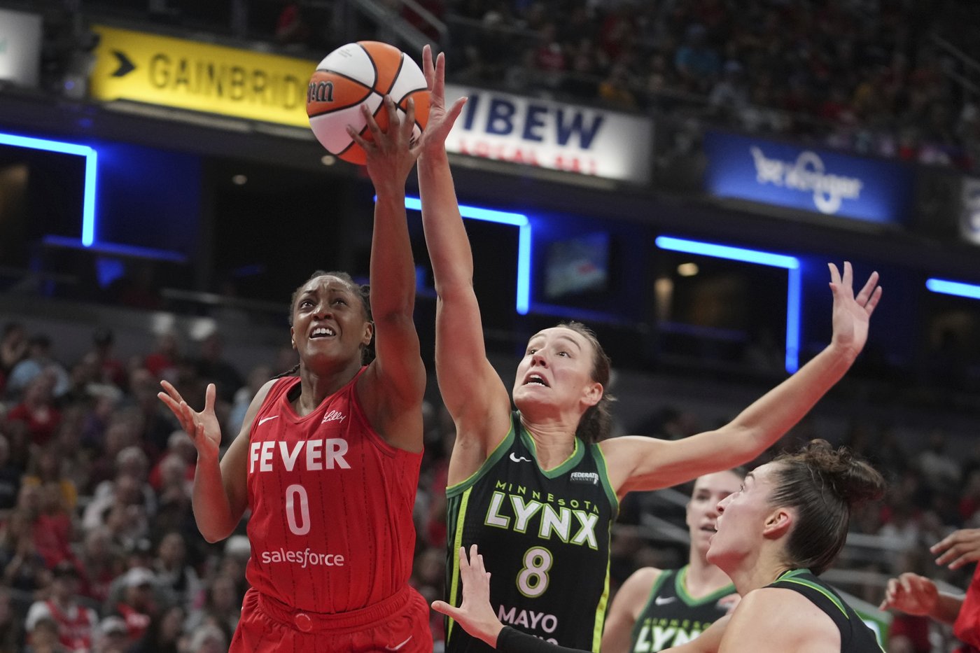 Shepard's triple-double leads Lynx to 95-90 win over Fever | iNFOnews.ca