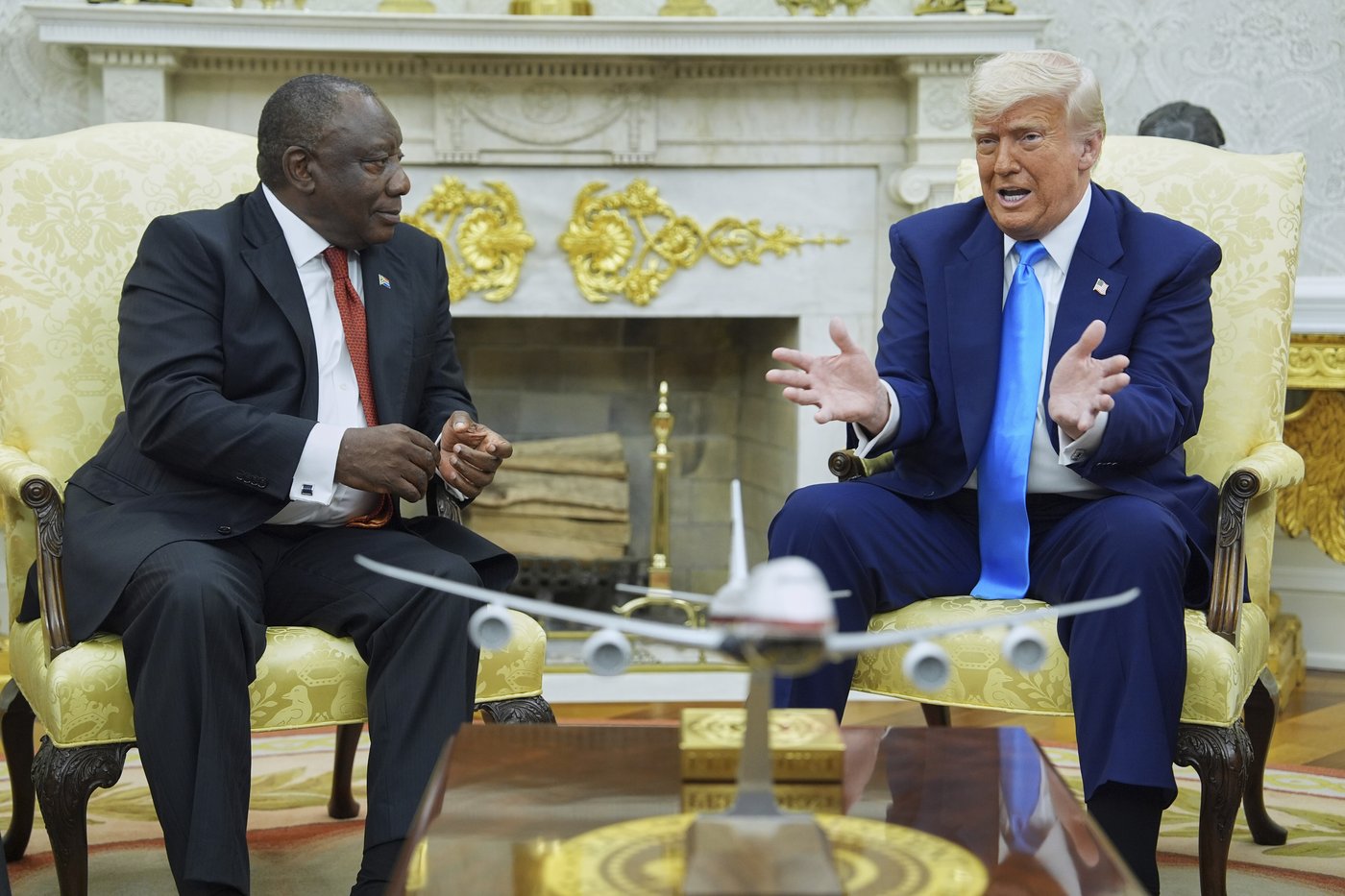 The Latest: Johnson attempts to advance Trump’s massive tax break bill | iNFOnews.ca The Latest: Johnson attempts to advance Trump’s massive tax break bill | iNFOnews.ca