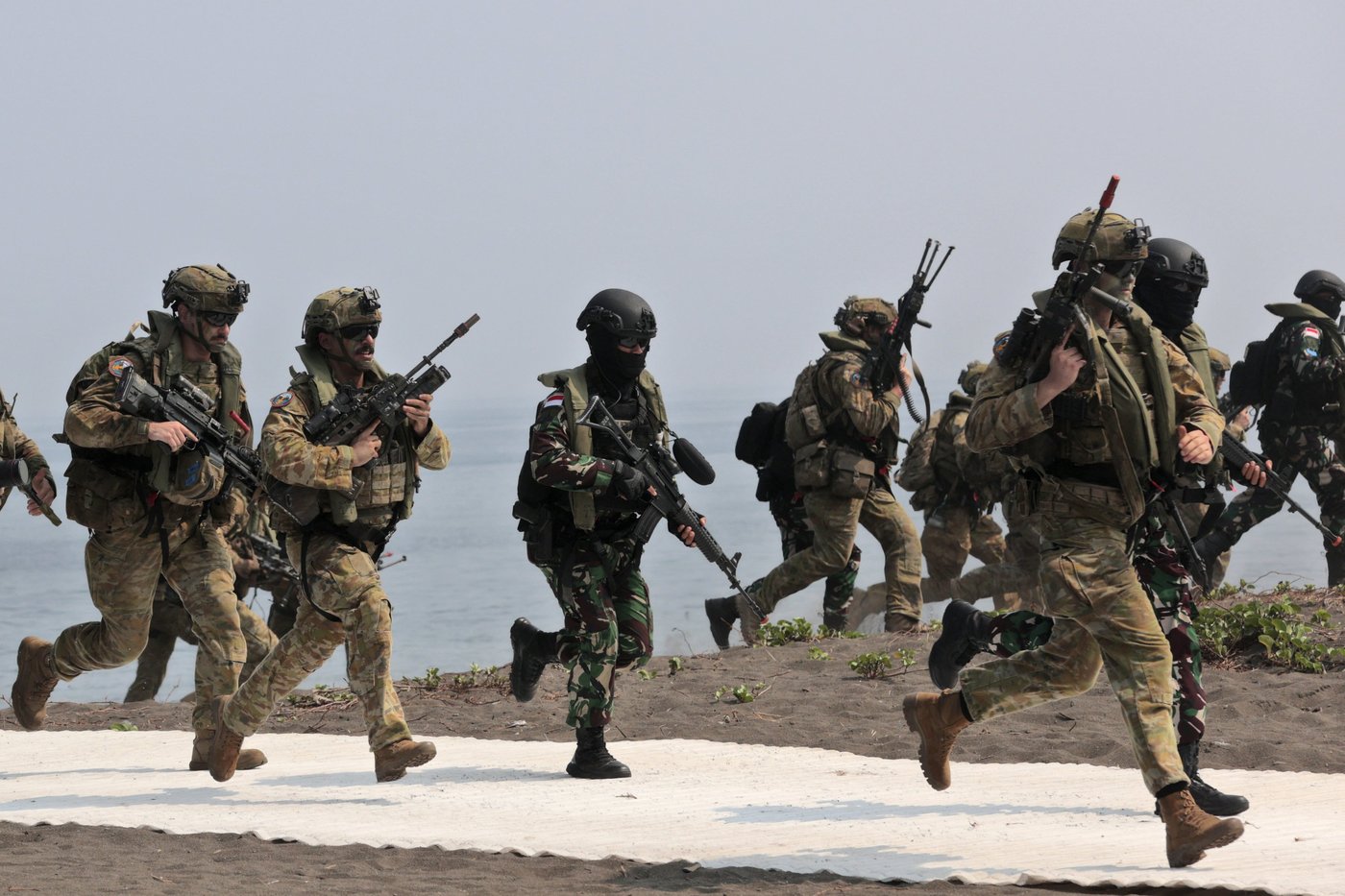 Indonesia and Australia hold joint military drills after signing a new defense agreement | iNFOnews.ca Indonesia and Australia hold joint military drills after signing a new defense agreement | iNFOnews.ca