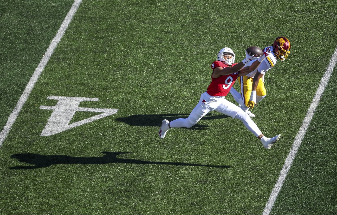 Kaliakmanis throws 3 TD against former mates as Rutgers ends 4-game slide and beats Minnesota 26-19 | iNFOnews.ca Kaliakmanis throws 3 TD against former mates as Rutgers ends 4-game slide and beats Minnesota 26-19 | iNFOnews.ca