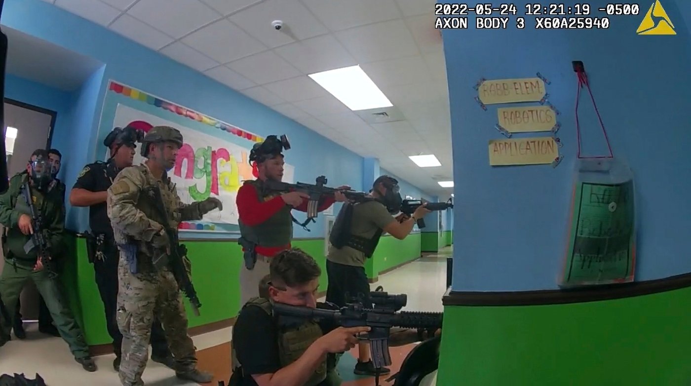 What newly released videos and records reveal about the Uvalde school shooting | iNFOnews.ca